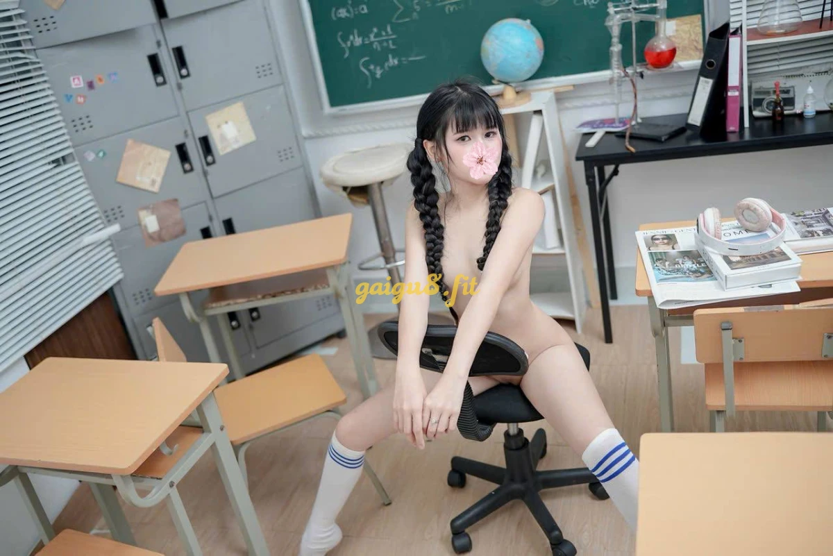 New Hót Teen 2k8 Bé Linh Linh Baby ❤️ Non Tơ Sexy Đáng Yêu Quyến Rũ