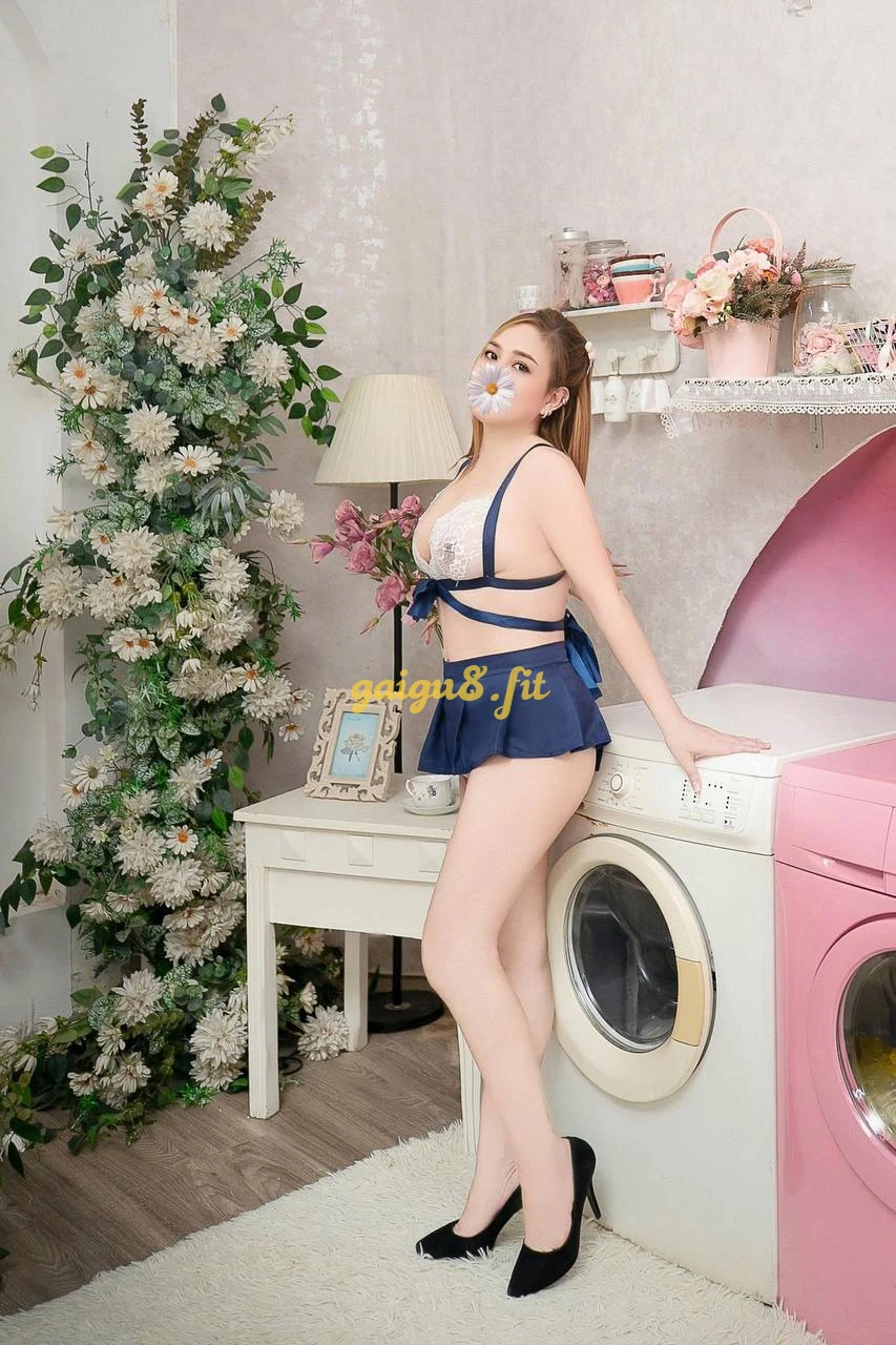 🔥Linh Linh 🔥 - Em xinh vui vẻ thích làm tình
