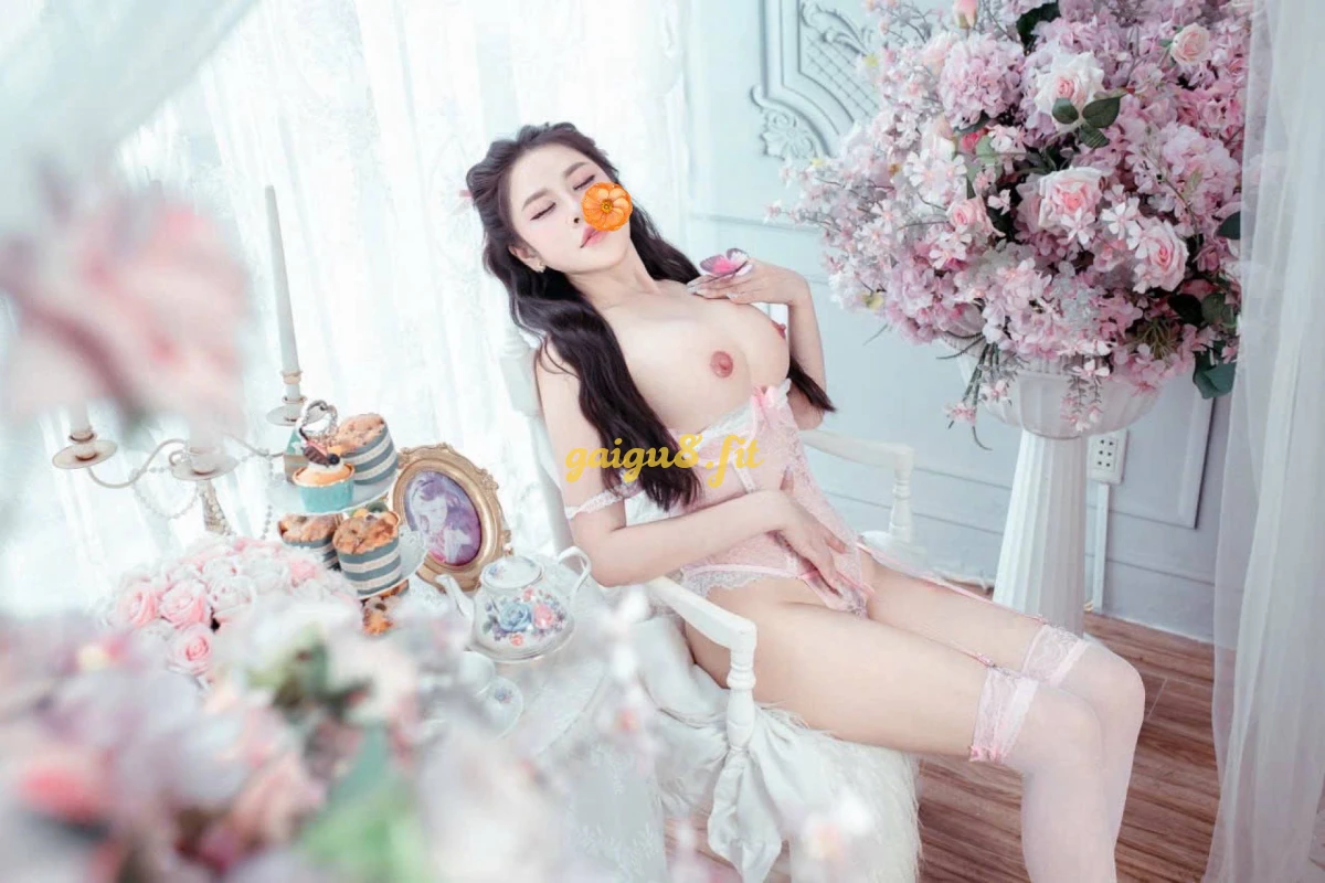 🌸CHIÊU NGHI🌸 XINH DÂM ĐÁNG YÊU_ VÚ SIÊU ĐẸP_ MÔNG CONG