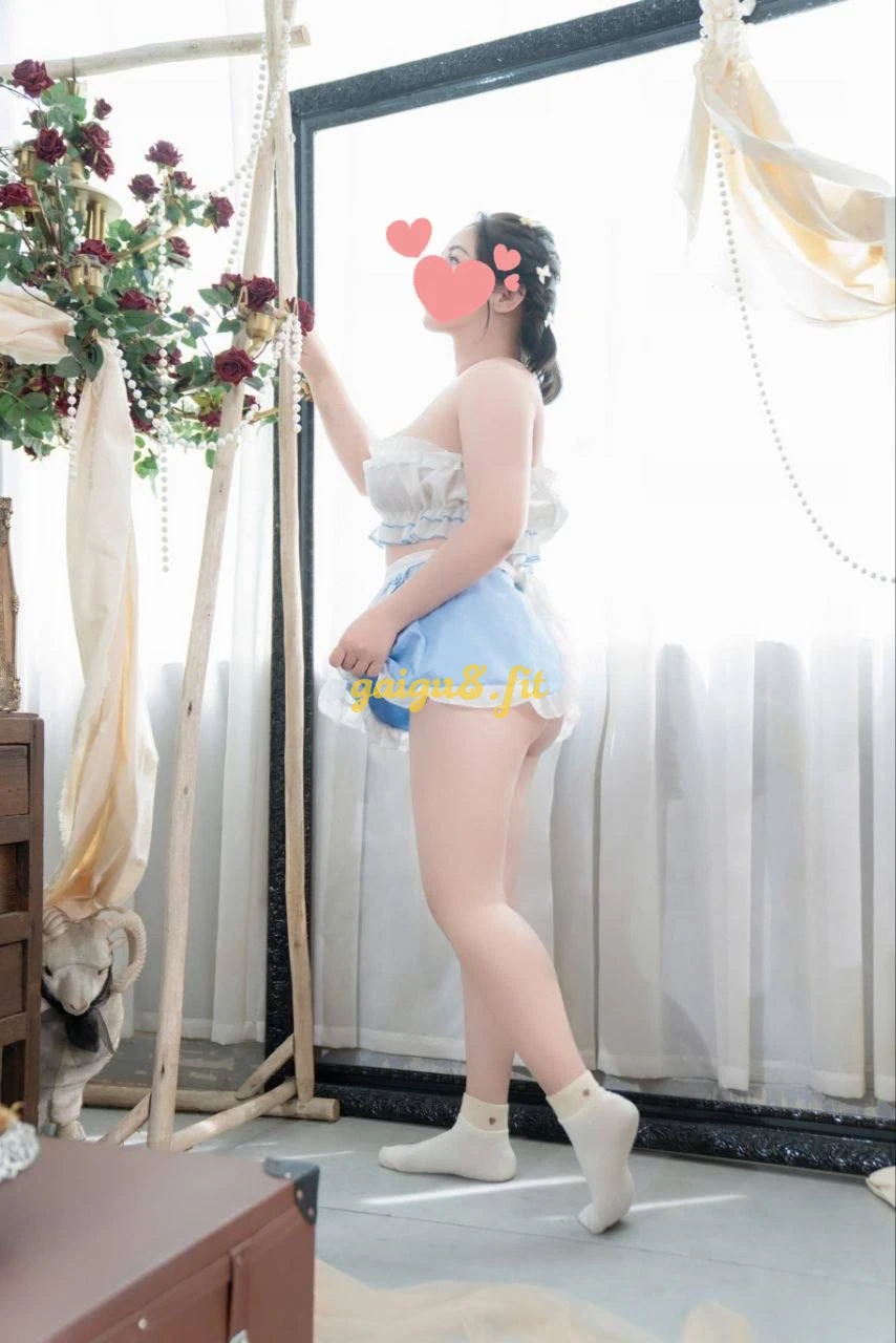 LY CHUPY MÚP DÂM SEVICE CỰC PHÊ