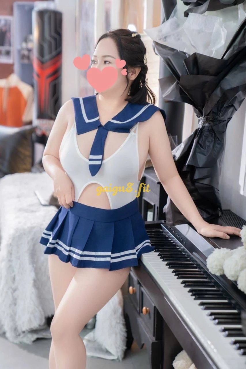 LY CHUPY MÚP DÂM SEVICE CỰC PHÊ