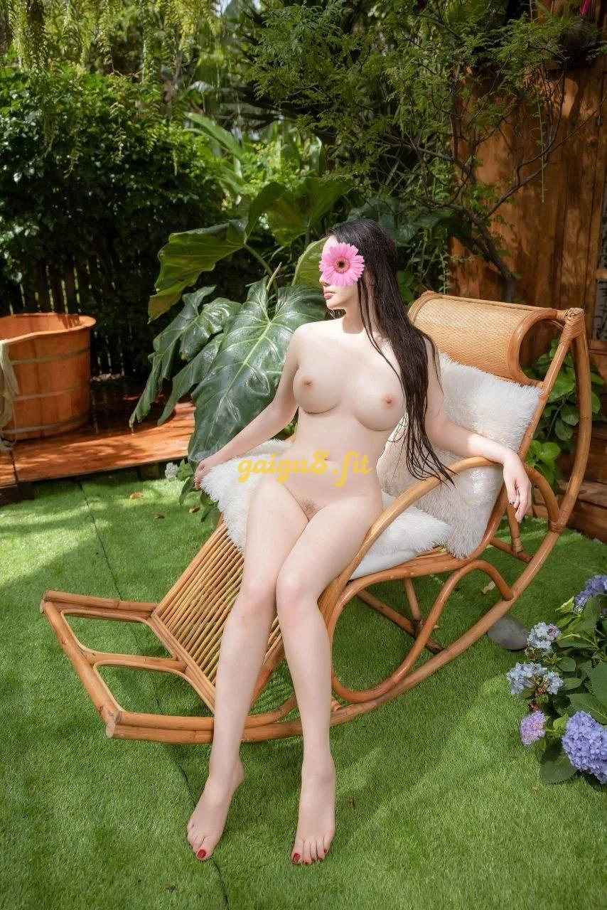 HOT LUCI VÚ TO NGON DÁNG BỐC LỬA, LÀM TÌNH SƯỚNG TUYỆT ĐỈNH