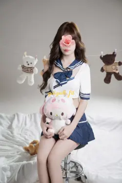 BiBi - Nữ Sinh E Ấp, Mình Hạc Sương Mai