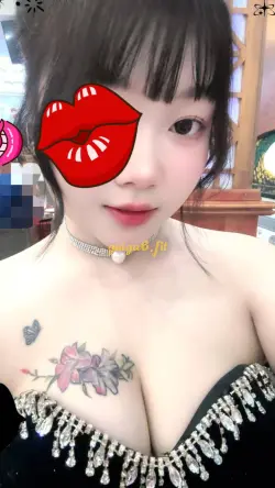 Đan Nhi _ Gái xinh với body cực nuột