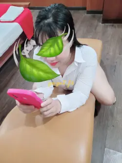 Mỹ Tiên 2k4 non tơ múp múp hình dt chân thật 100%