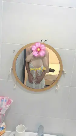 Ảnh đánh giá gái gọi